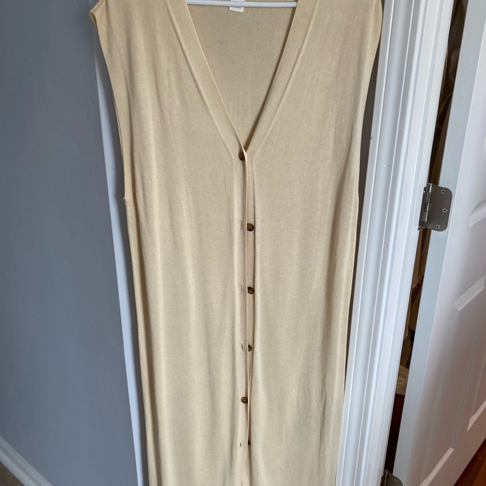H&M Cream Button-Front Maxi Dress